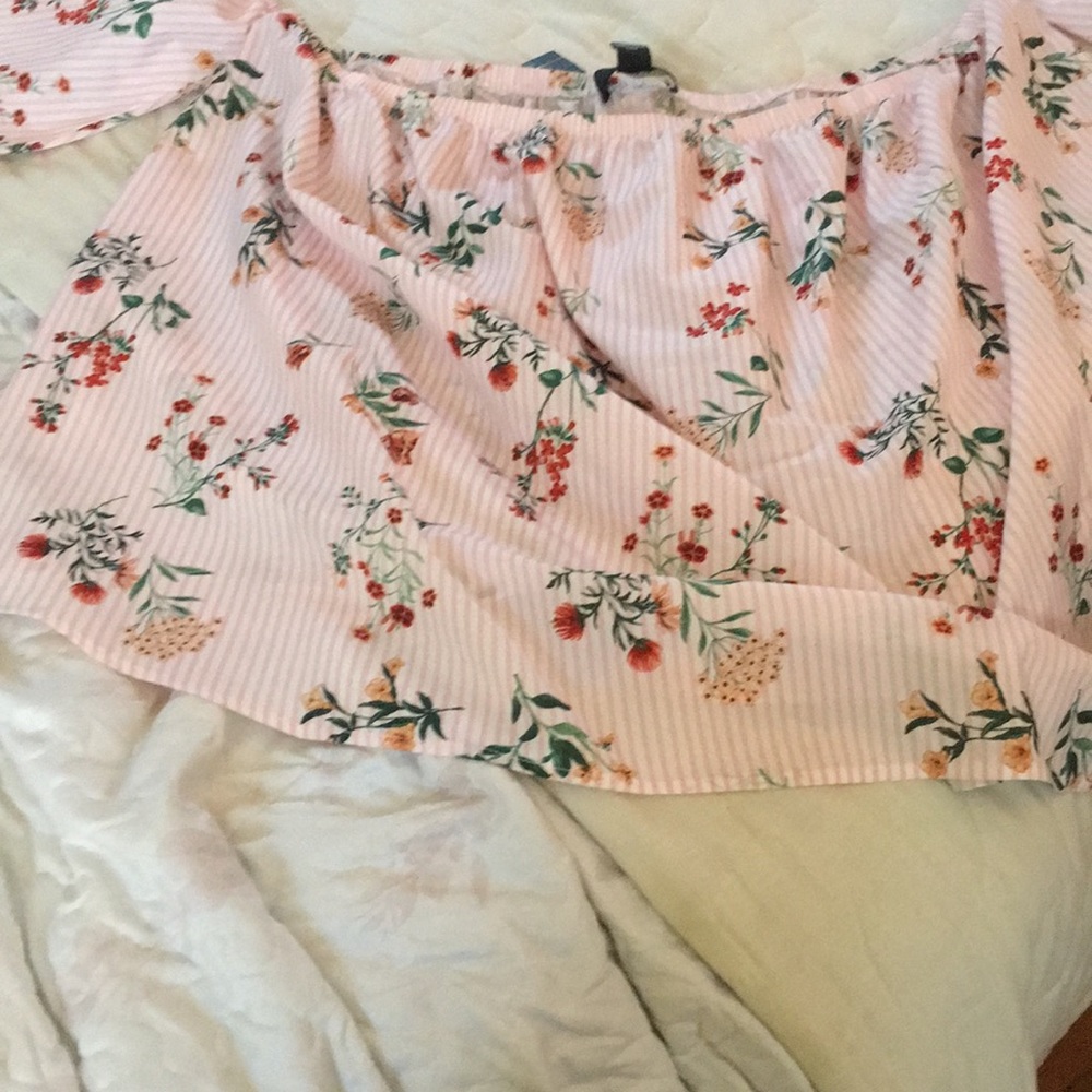 NWT Forever 21 blouse